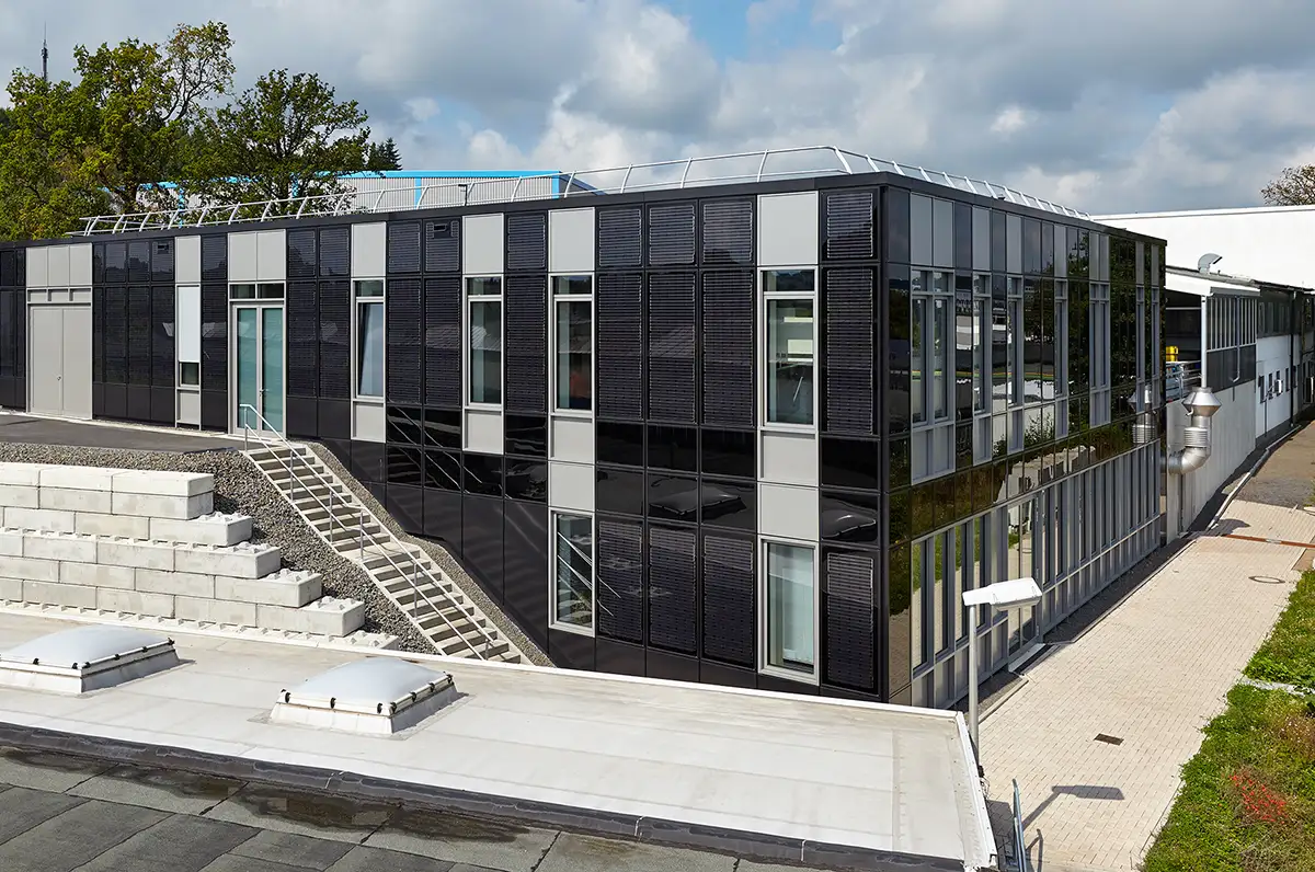 OTTO FUCHS KG Laborgebäude